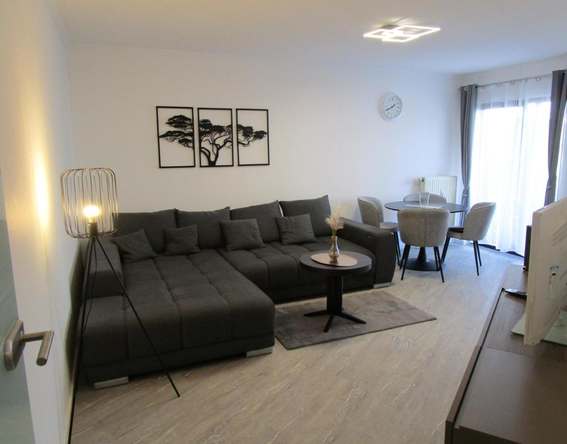 Ferienwohnung Dna FDH Esterno foto